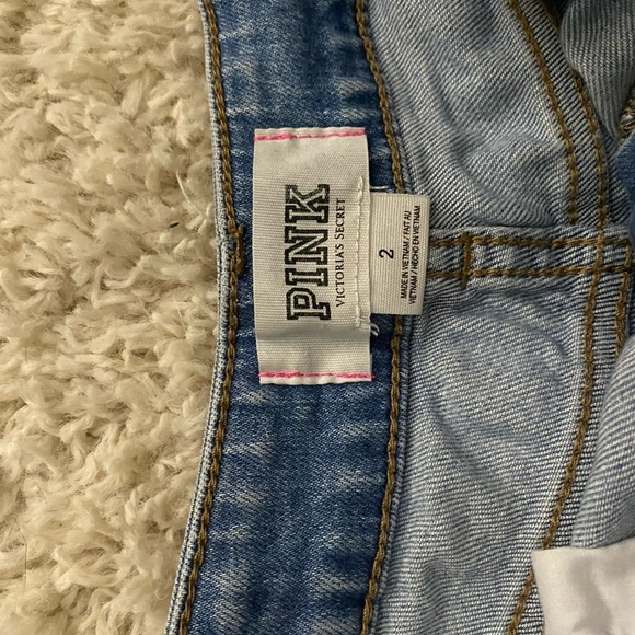 PINK. Jean shorts size 2 - Picture 2 of 3